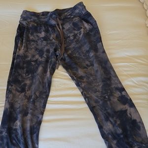 Lululemon tie dyed joggers